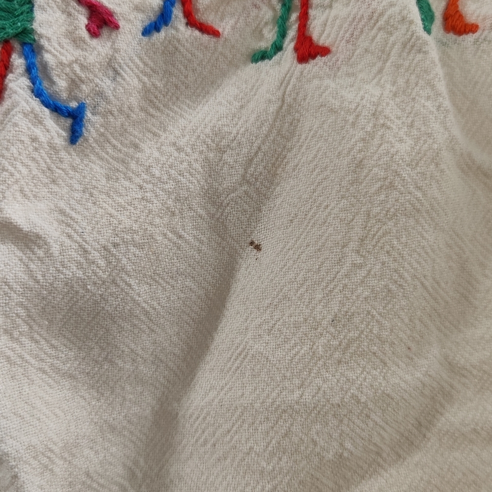 Colorful Embroidered Tank Top - Picture 4 of 4
